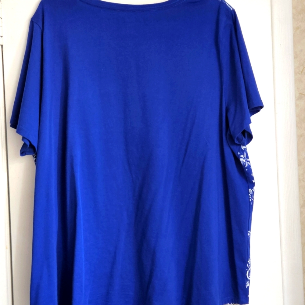 2x royal blue top by EVRI